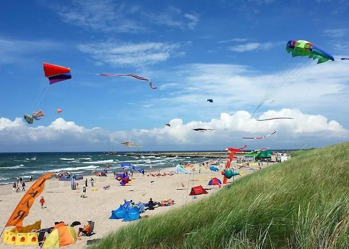 Feriehus Two-story Homes With Terraces Karwia